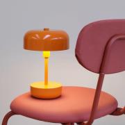 Dyberg Larsen Haipot LED-bordlampe batteri orange