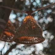 Newgarden LED-solcellelyskæde Maro, træfarvet, jute IP44