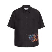 Shirt with short sleeves