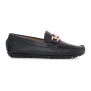 Leather loafer