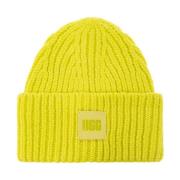 Beanie with logo patch