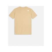 Moderne T-Shirt og Polo