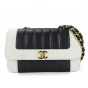 Pre-owned Stof chanel-tasker