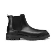 Chelsea boot