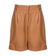 Højtaljede shorts med elegante detaljer