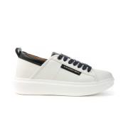 Wembley White/Blue Sneaker