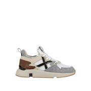 Hvide Sneakers Evolution Model