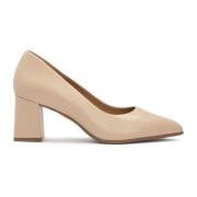 Beige pumps med komfortabel foring