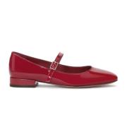 Maroon lakerede Mary Jane pumps