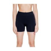 Moderne kvinde sorte polyamid shorts