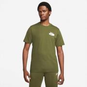 Nike Sportswear Swoosh League T Shirt L - T-shirts hos Magasin