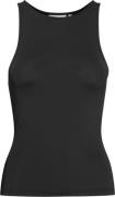 Gestuz Sanyagz top Kvinde Black Tanktoppe Str L - hos Magasin