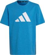 adidas Future Icons 3ipes Logo T-shirt 128 - T-shirts hos Magasin