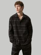 Calvin Klein L/S Button Down L - Nattrøjer hos Magasin