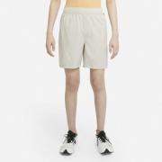 Nike Get Outside Woven Shorts 147-158 / L - Træningsshorts hos Magasin