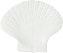 BYON Plate Shell M White Str 22x18x2cm - Serveringsfade hos Magasin